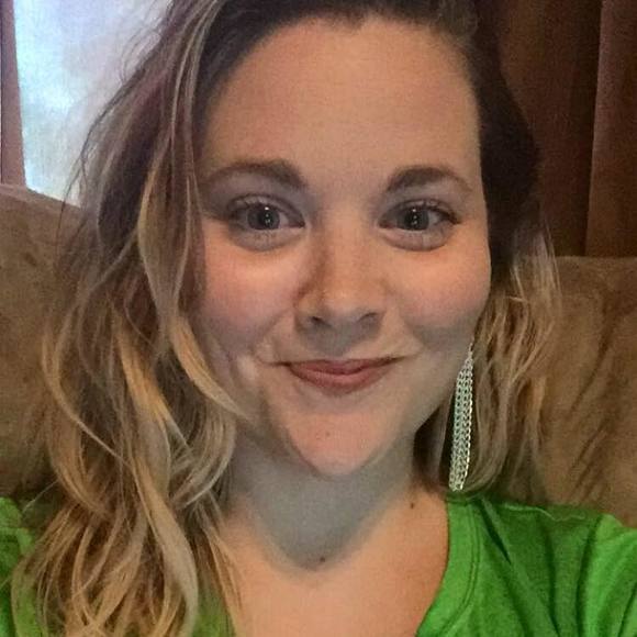 Meet your Posher, Haley - Picture 1 of 1