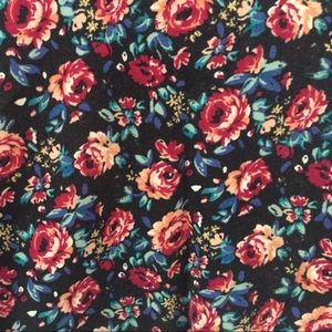 Long sleeve floral top