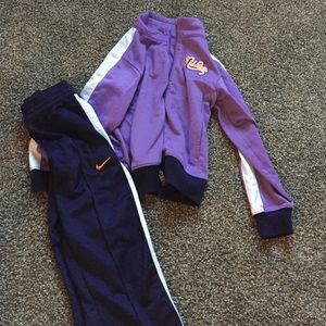 Size 5 Nike track suit