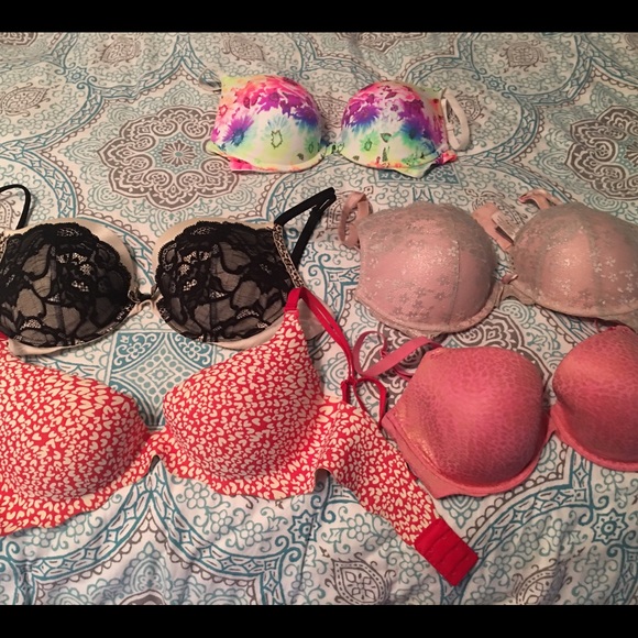 Like New!Push up/dream Angels/top floral is PINK