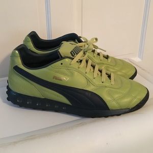 Vintage puma trainers