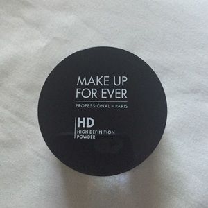 MAKE UP FOREVER HD powder