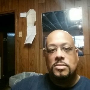 Meet your Posher, Stanley