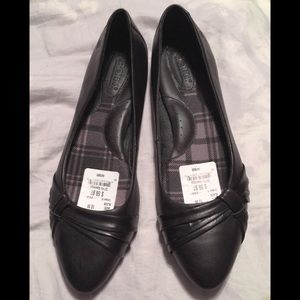 Born Black leather Flats