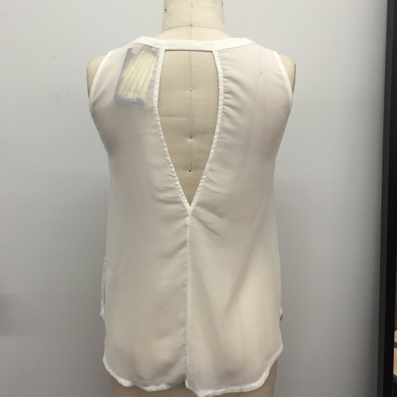 ZARA Sleeveless Back Cutout Top - Picture 2 of 2