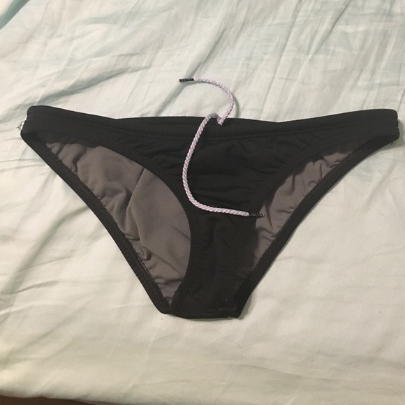 Black Jolyn bottom