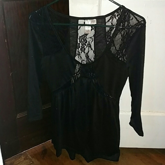 Lace shirt