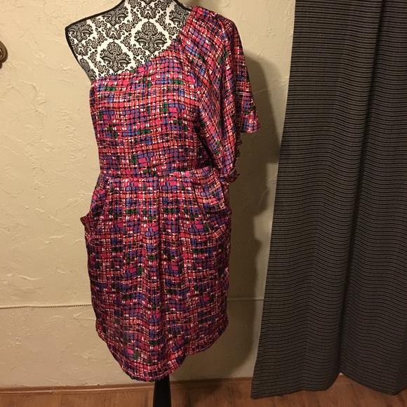 Colorful one shoulder dress