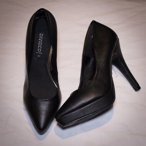 H&M pointy platform pumps