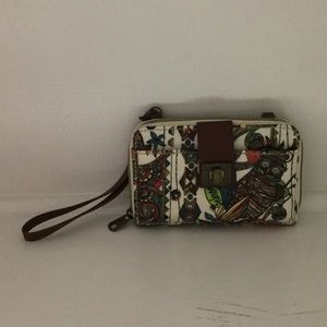 SAKROOTS wristlet