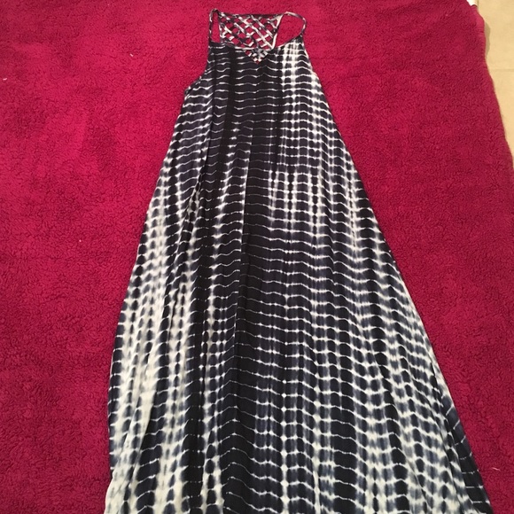 Tie-dyed lattice back maxi dress