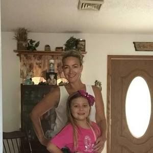 Meet your Posher, Carla