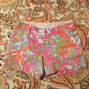 💕 LILLY PULITZER SHORTS 💕