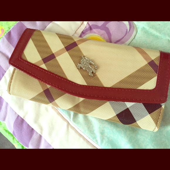 🚨Burberry Wallet🚨