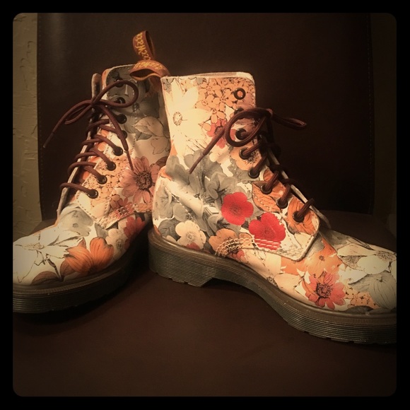 Dr. Martens floral lace up boots