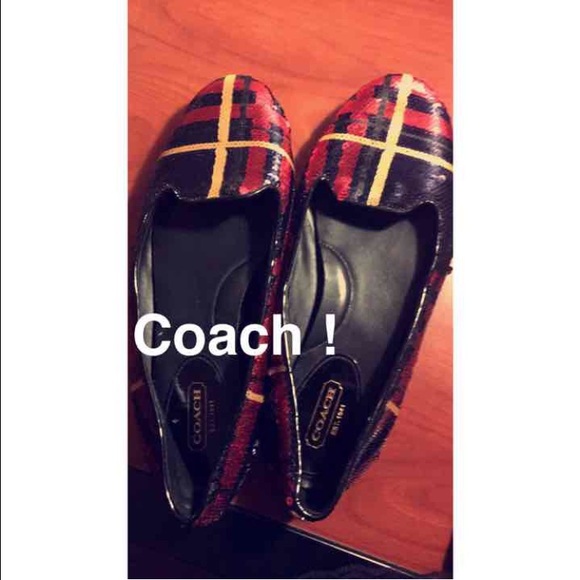 Coach flats
