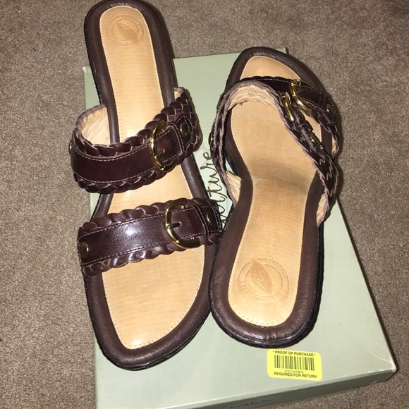 Cute Brown Sandals