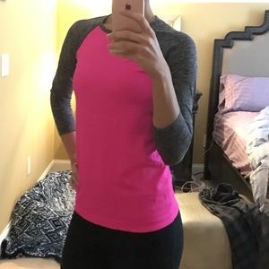 Forever 21 cute workout top!