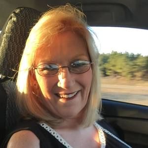 Meet your Posher, Loretta