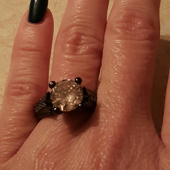 Jewelry - 💋SALE💋 Pink Sapphire and black pewter ring