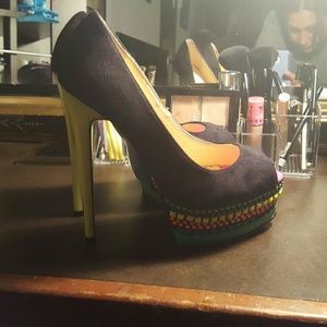 Beautiful 6 inch stripper style stillettos