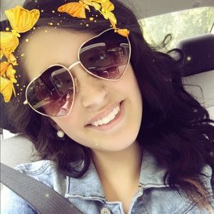 Meet your Posher, Bailey