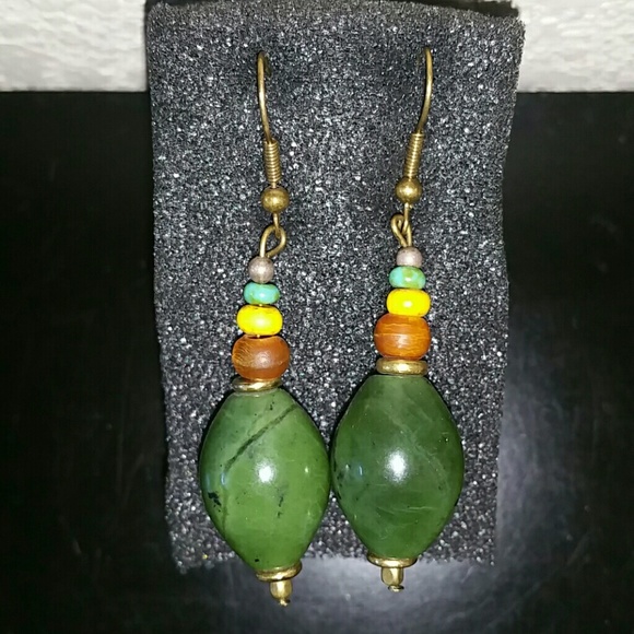 Green Jade Earring hand made brand new