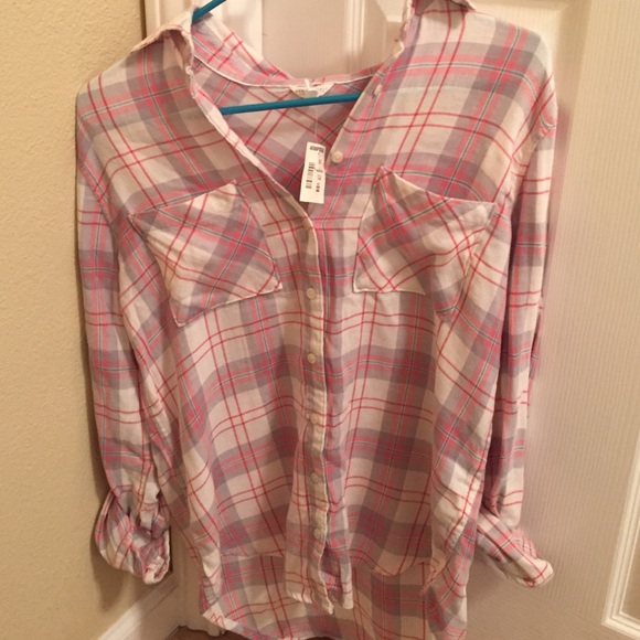 BRAND NEW aeropostale flannel
