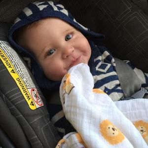 Meet your Posher, Debbie