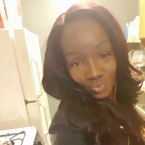 Meet your Posher, Ella