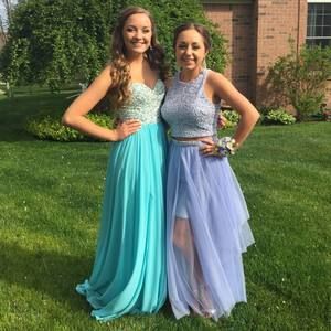 Meet your Posher, Hannah