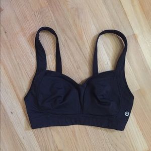 Lululemon 32C Sport Bra