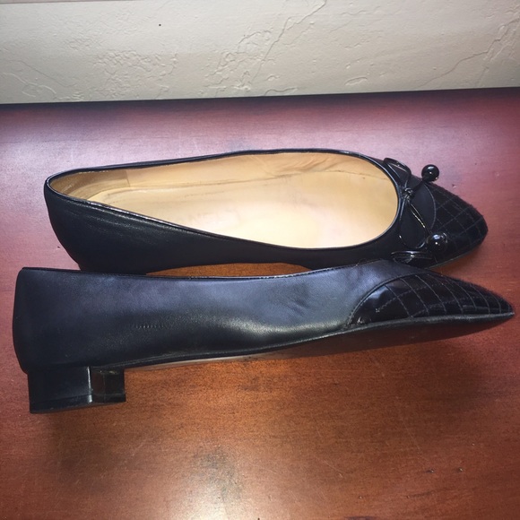 SOLD Authentic Chanel Quilt Pointed Ballerina 41 - Picture 2 of 4