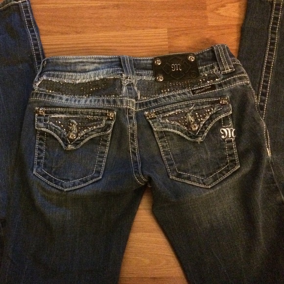 Traded - Picture 3 of 3