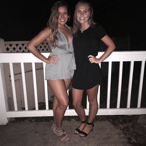 Meet your Posher, Julie - Picture 1 of 1