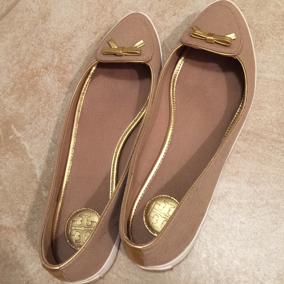 Like New Tory Burch loafers