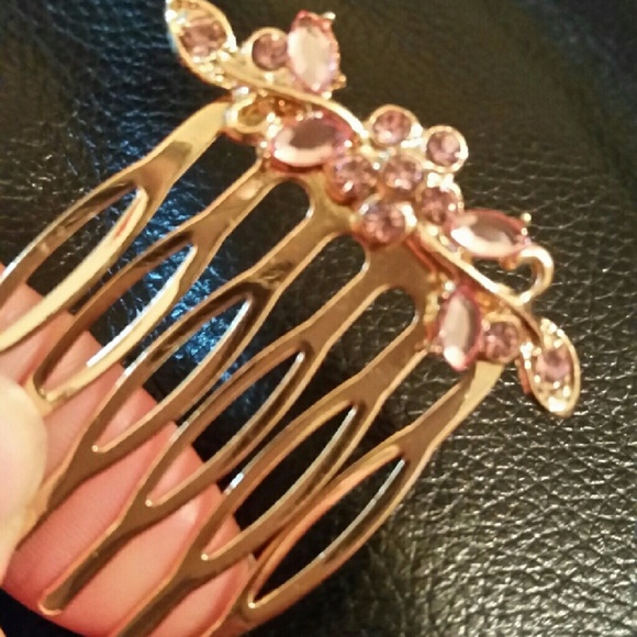 Pink Rhinestone Hair Comb - Picture 2 of 4