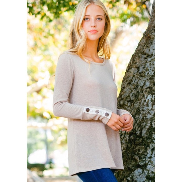 Buttons & Lace Sweater - Picture 2 of 3