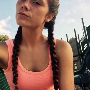 Meet your Posher, Lexi