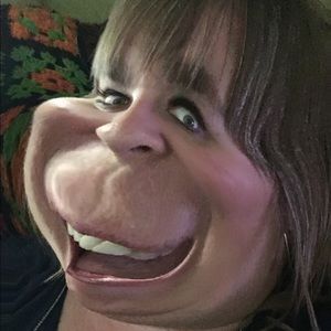 Meet your Posher, Mandy