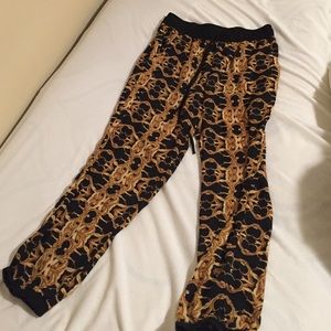 High wasted pants gold chain print