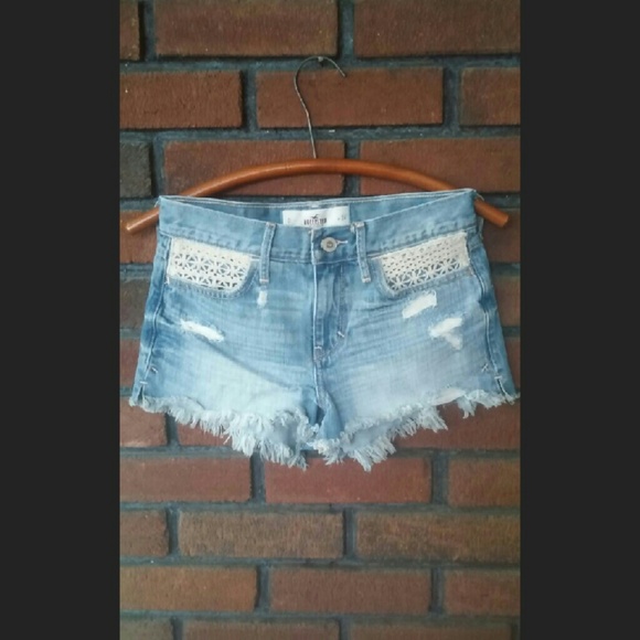 Closing TODAY ♦Hollister  Cut Off - Picture 1 of 3