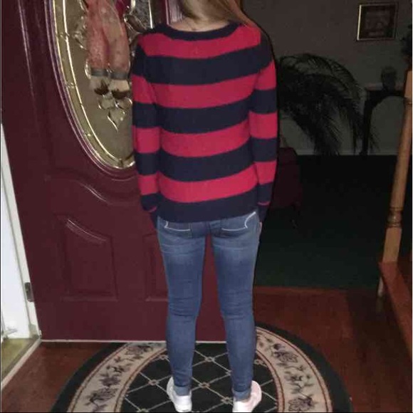 Striped sweater - Picture 4 of 4