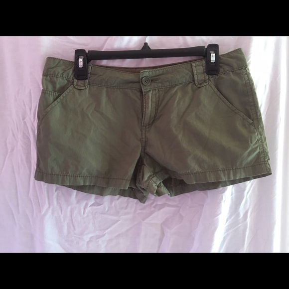 Army green cargo shorts