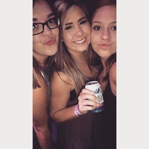 Meet your Posher, Marissa