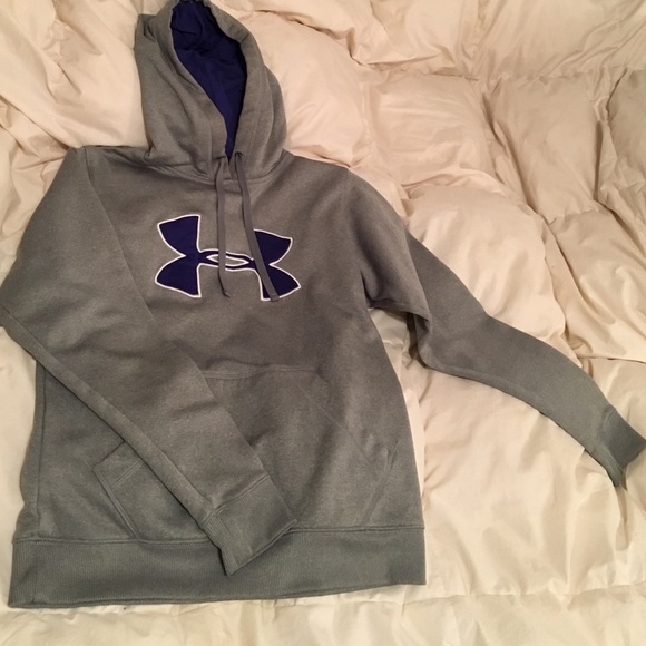 Women's Under Armour Sweater - Picture 1 of 4