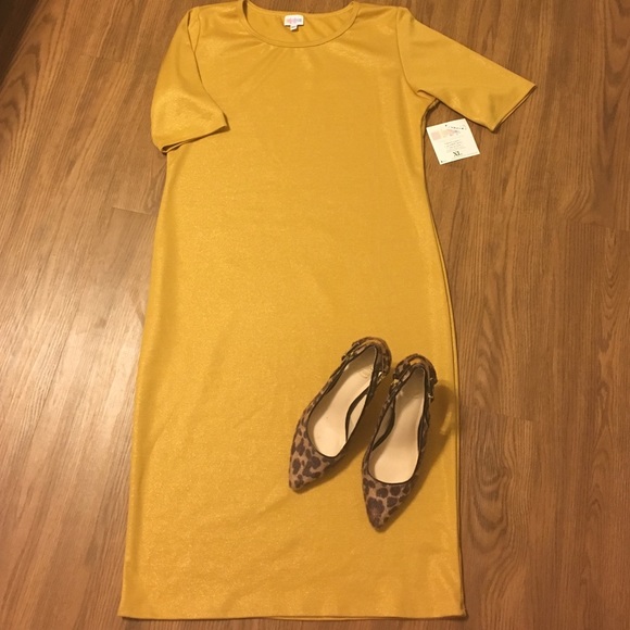 LuLaRoe Dresses & Skirts - Gold / mustard glitter Julia.