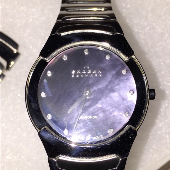 ❤️SOLD❤ Gorgeous Elegant SKAGEN Watch!! - Picture 1 of 3