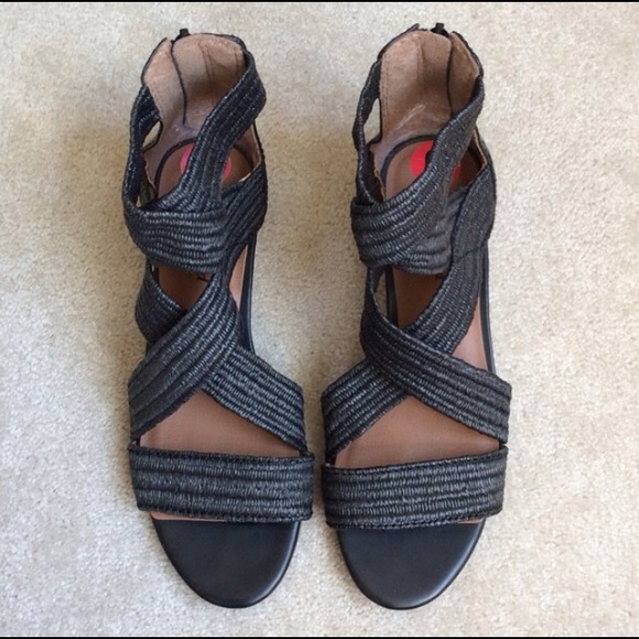 Lucky Brand Sandals