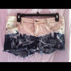 Delias shorts